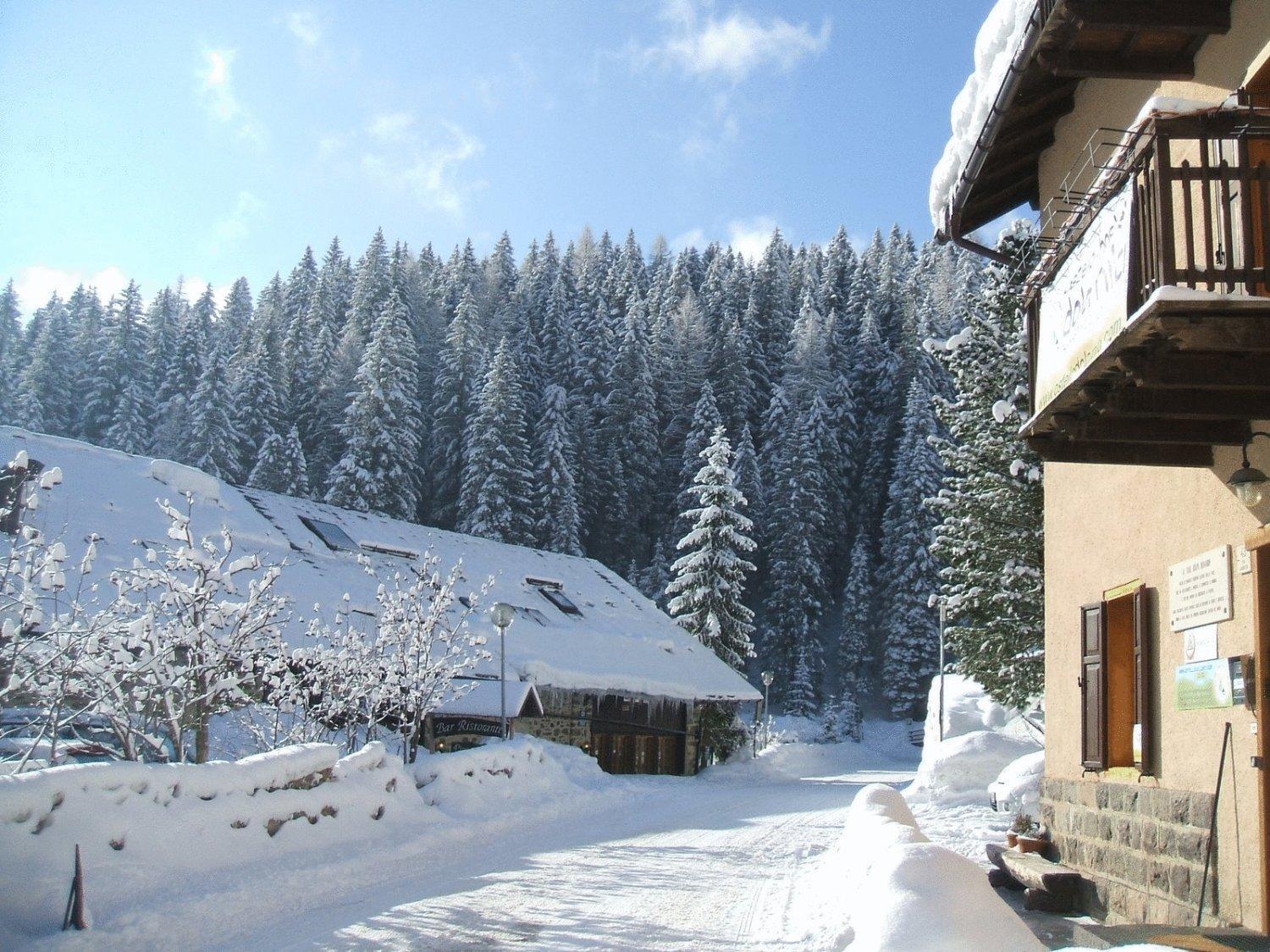 Ostello Sanmartino San Martino Di Castrozza Exterior photo
